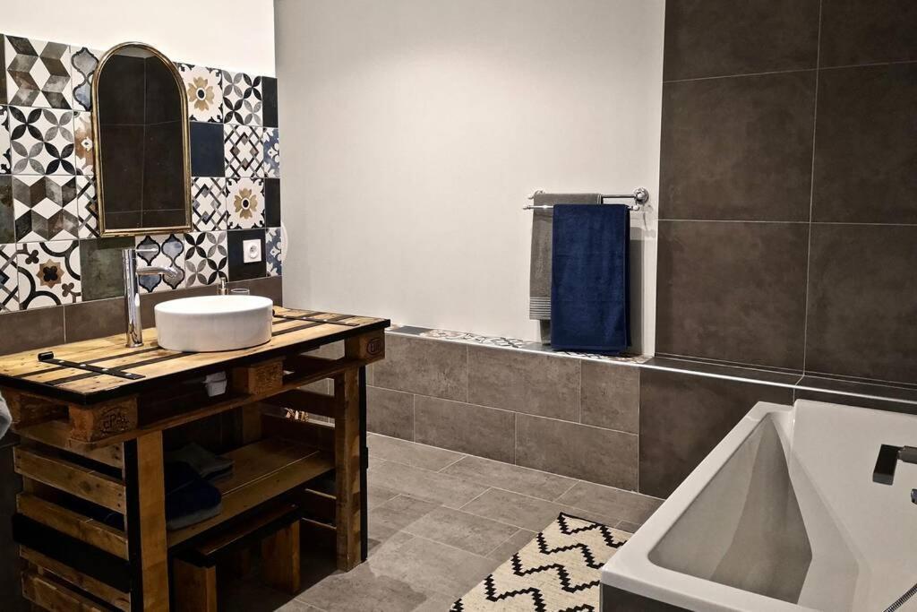 Gîte indépendant dans villa entre mer et maquis Sisco Extérieur photo